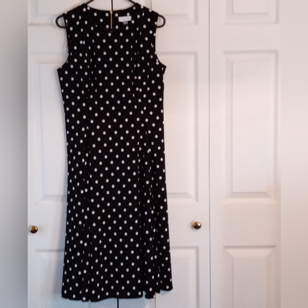 NWOT Calvin Klein Fit-And-Flare Polka Dot Dress, Size 12 - Picture 4 of 6